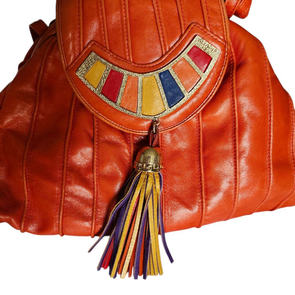 Vtg 80s/90s Sharif 1827 Shoulder Bag Pleated Orange Leather Tassel Metal Accents - Picture 2 of 7
